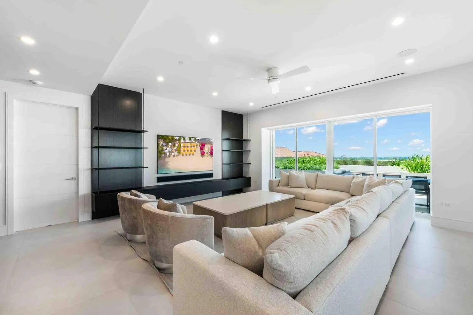 Aqua Second Floor Residence George Town 0*,  Cayman Islands