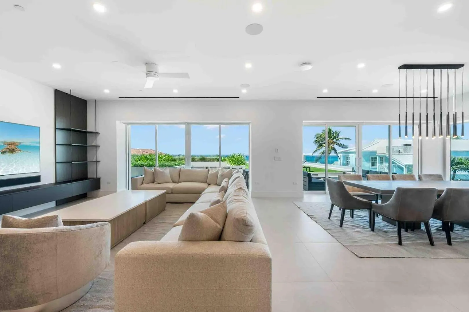 Aqua Second Floor Residence George Town Apartment