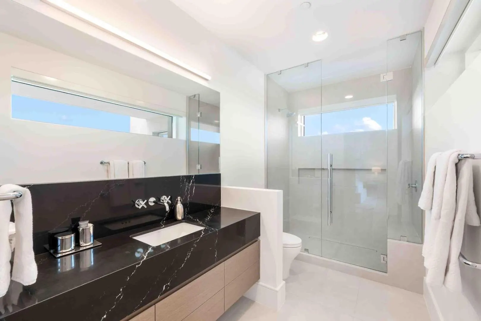 Aqua Second Floor Residence George Town