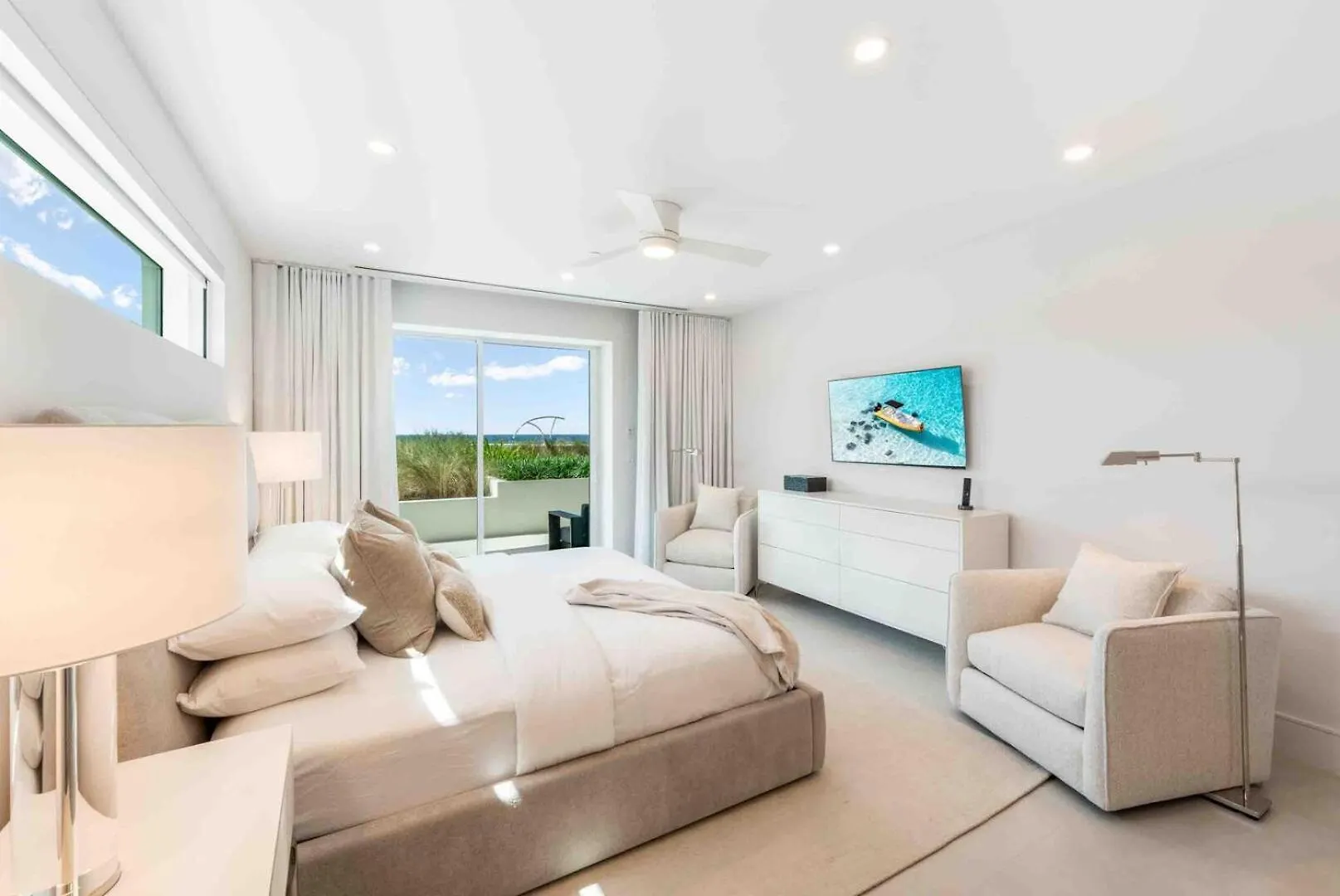 Apartment Aqua Second Floor Residence George Town Cayman Islands