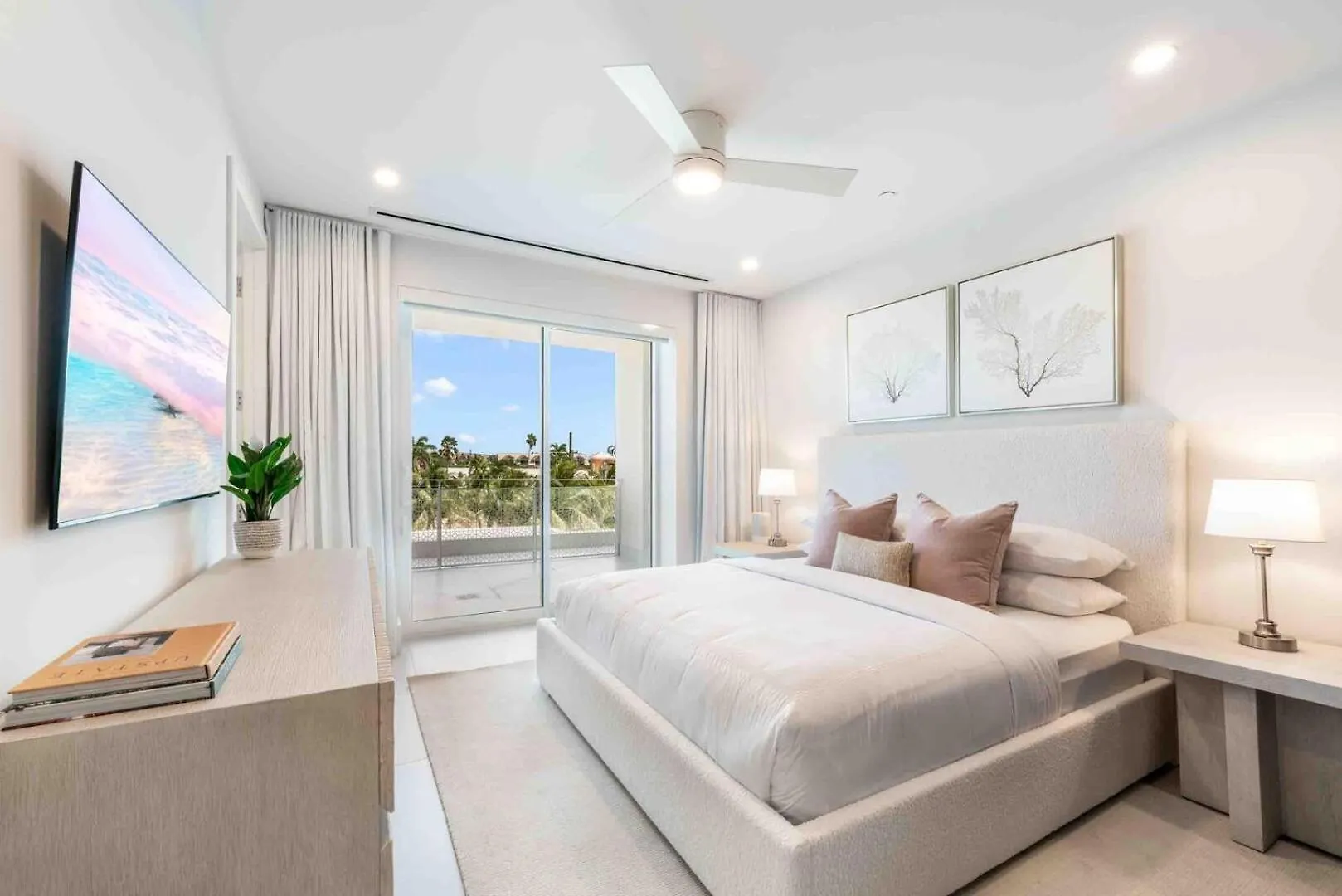 Apartment Aqua Second Floor Residence George Town