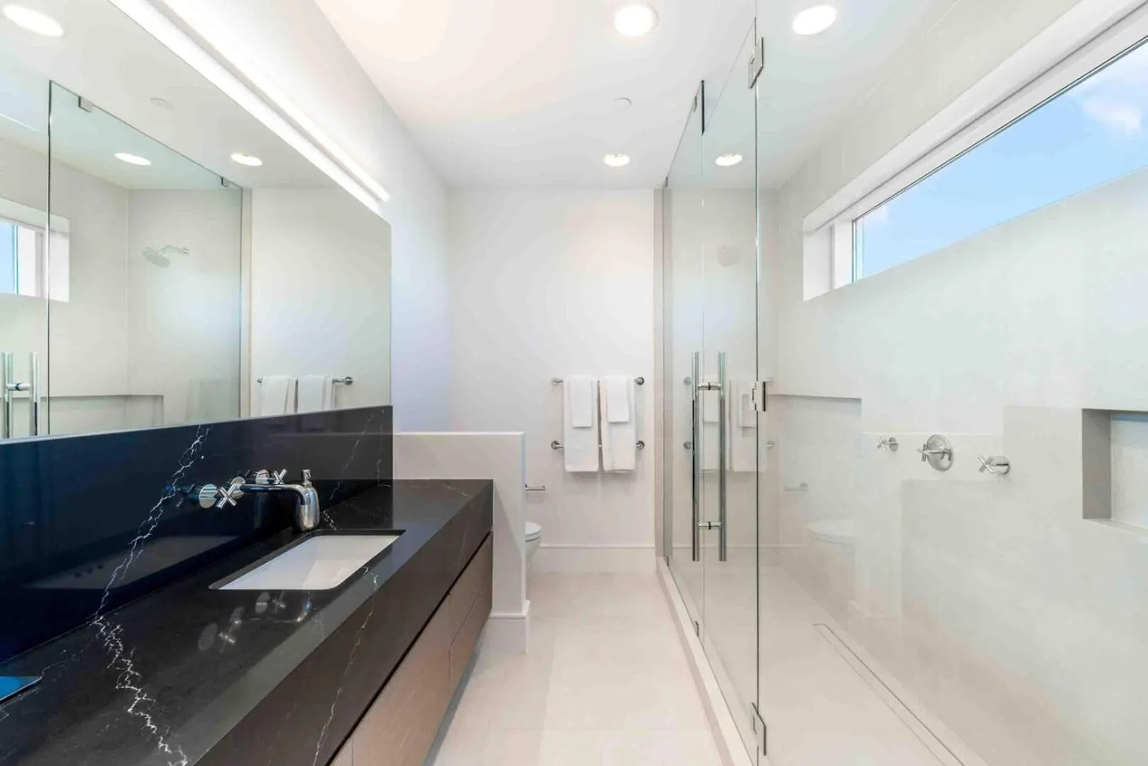 Aqua Second Floor Residence George Town