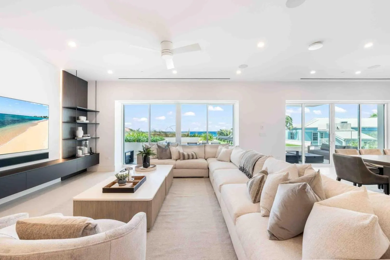 Aqua Second Floor Residence George Town 0*,